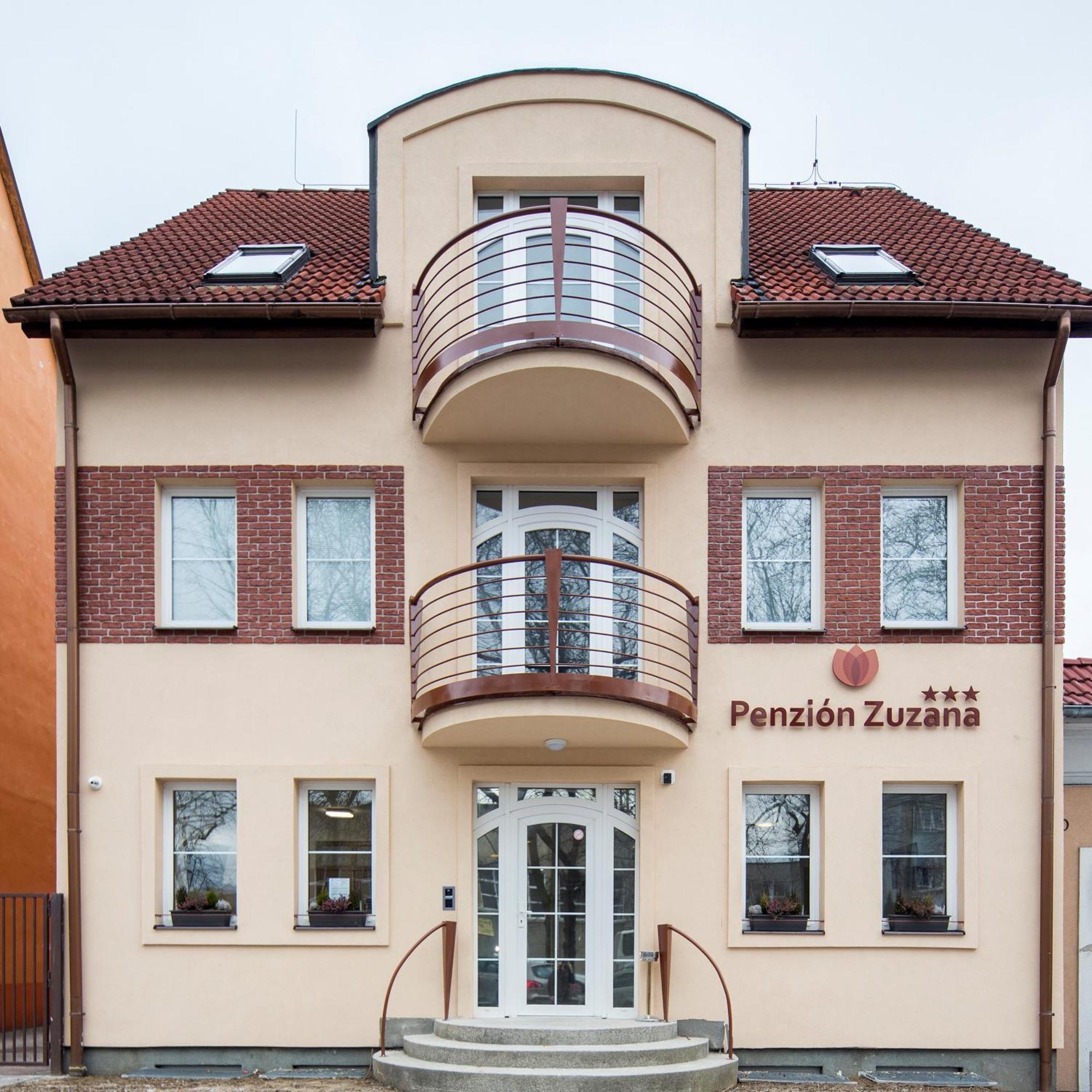 Penzion Zuzana Ruzomberok Buitenkant foto